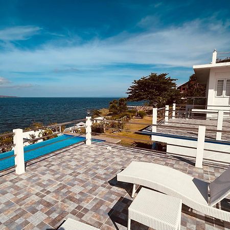1888 Beach Resort Dumaguete City Екстер'єр фото