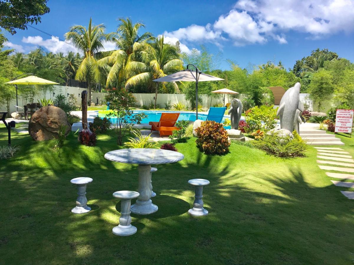 1888 Beach Resort Dumaguete City Екстер'єр фото