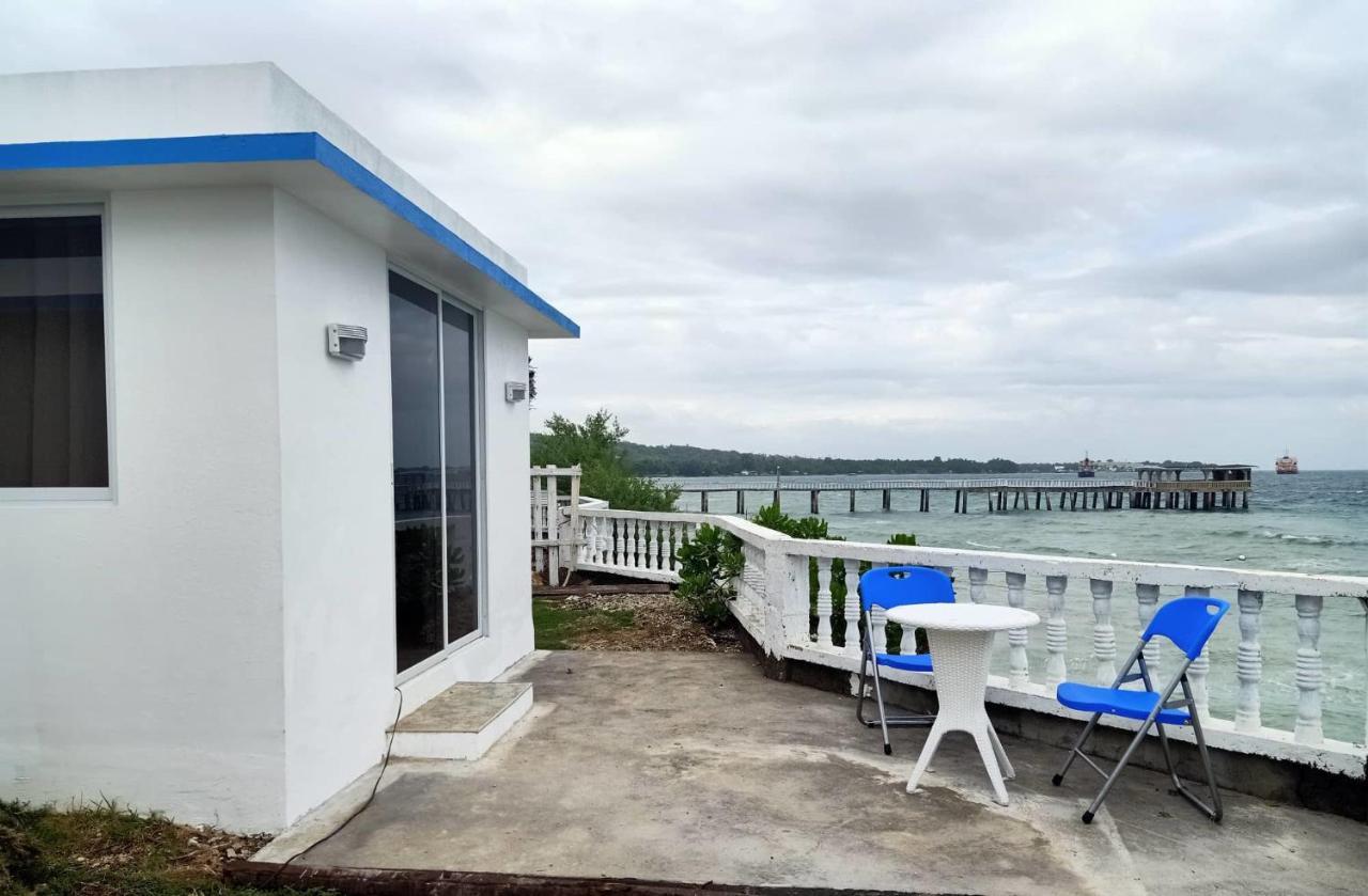 1888 Beach Resort Dumaguete City Екстер'єр фото
