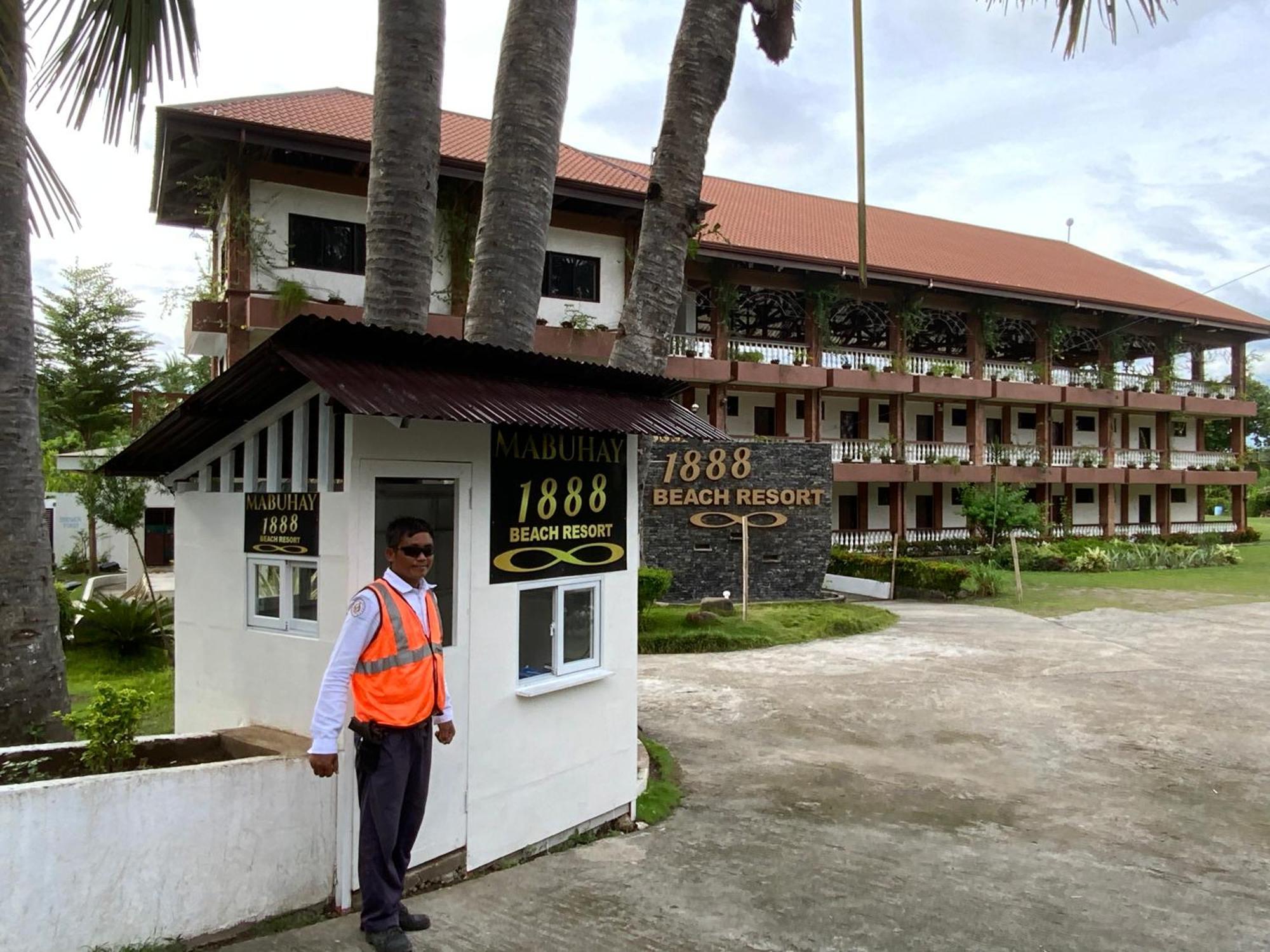 1888 Beach Resort Dumaguete City Екстер'єр фото